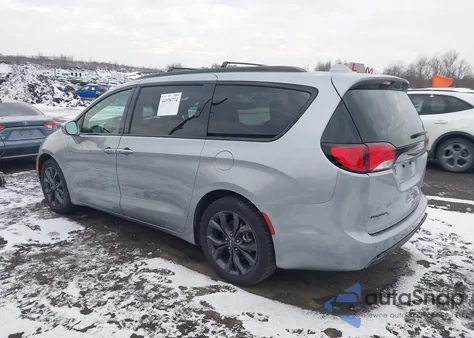 2020 Chrysler Pacifica Limited from USA, damaged, VIN 2C4RC1GG2LR173181